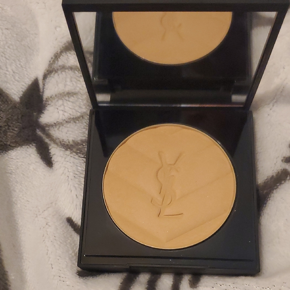 Yves Saint Laurent Radiant Gold Bronzer